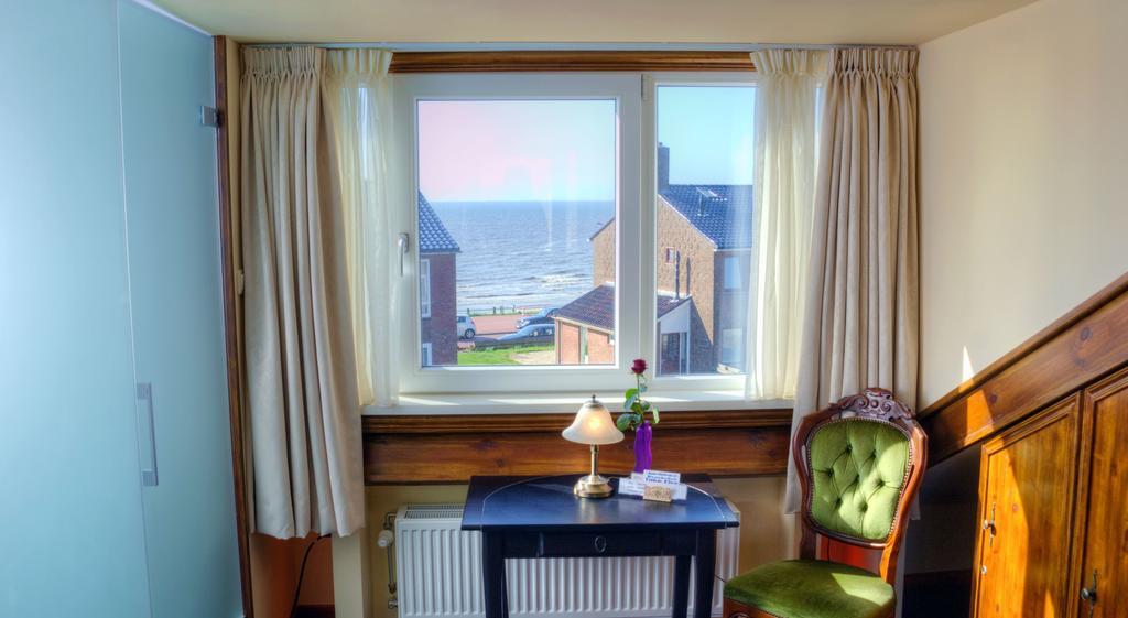 Pension & Spa De Watertoren Zandvoort Quarto foto